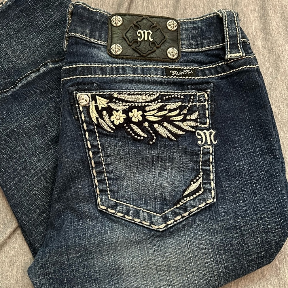Miss Me capri size 30